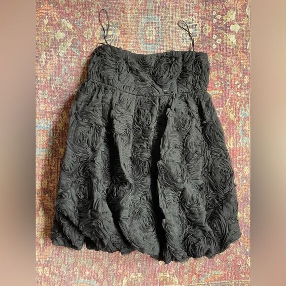 Zara Large Women’s Strapless textured floral Rosette mini Dress - Picture 1 of 9